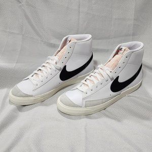 Nike Blazer Mid '77 VNTG